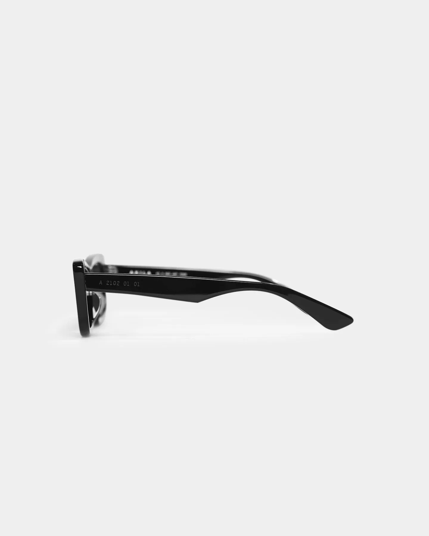 Akila Frenzy Sunglasses Black