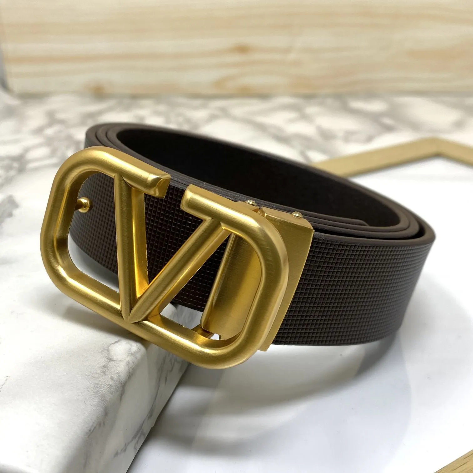 Casual V-Pattern Leather Strap Belt-JonasParamount