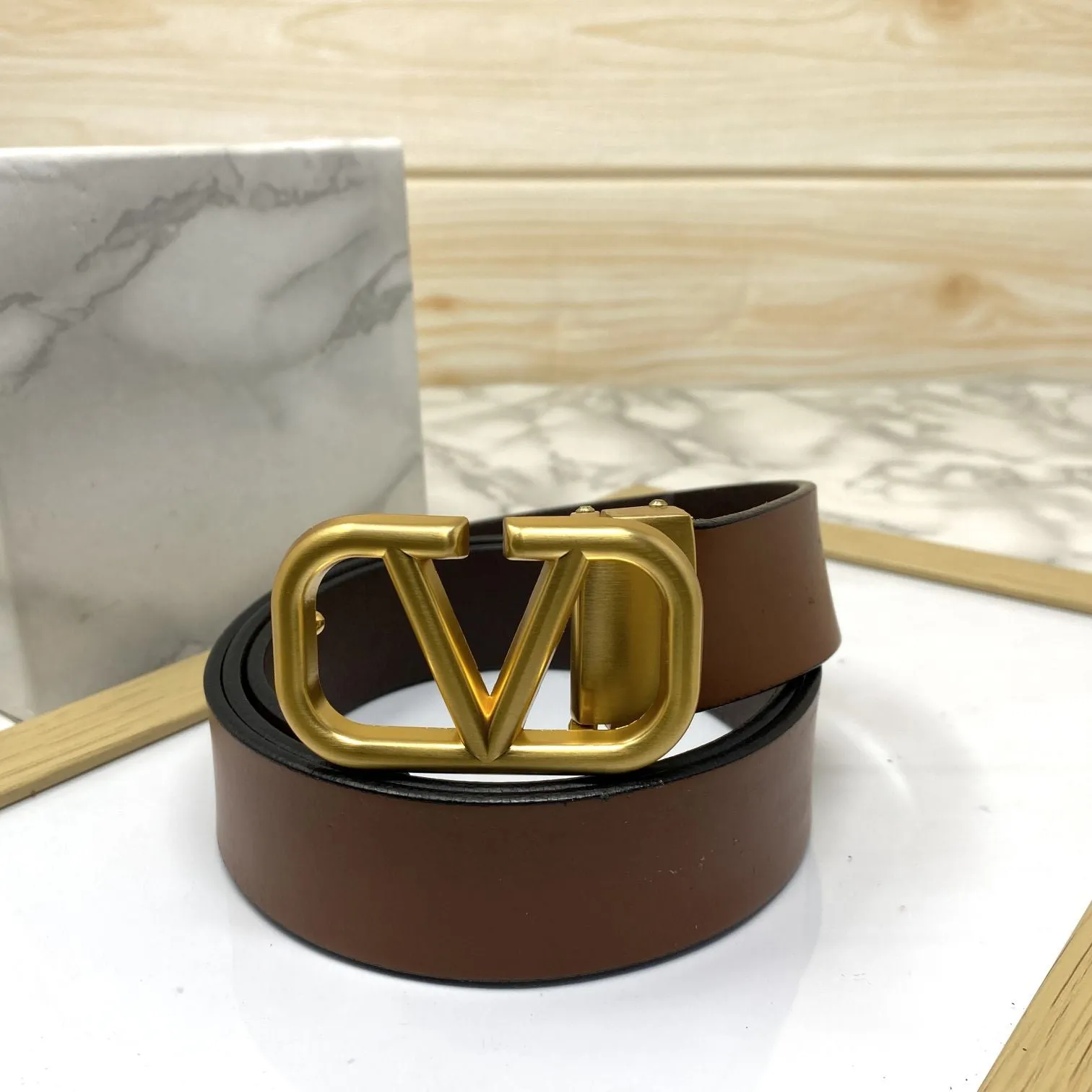 Casual V-Pattern Leather Strap Belt-JonasParamount