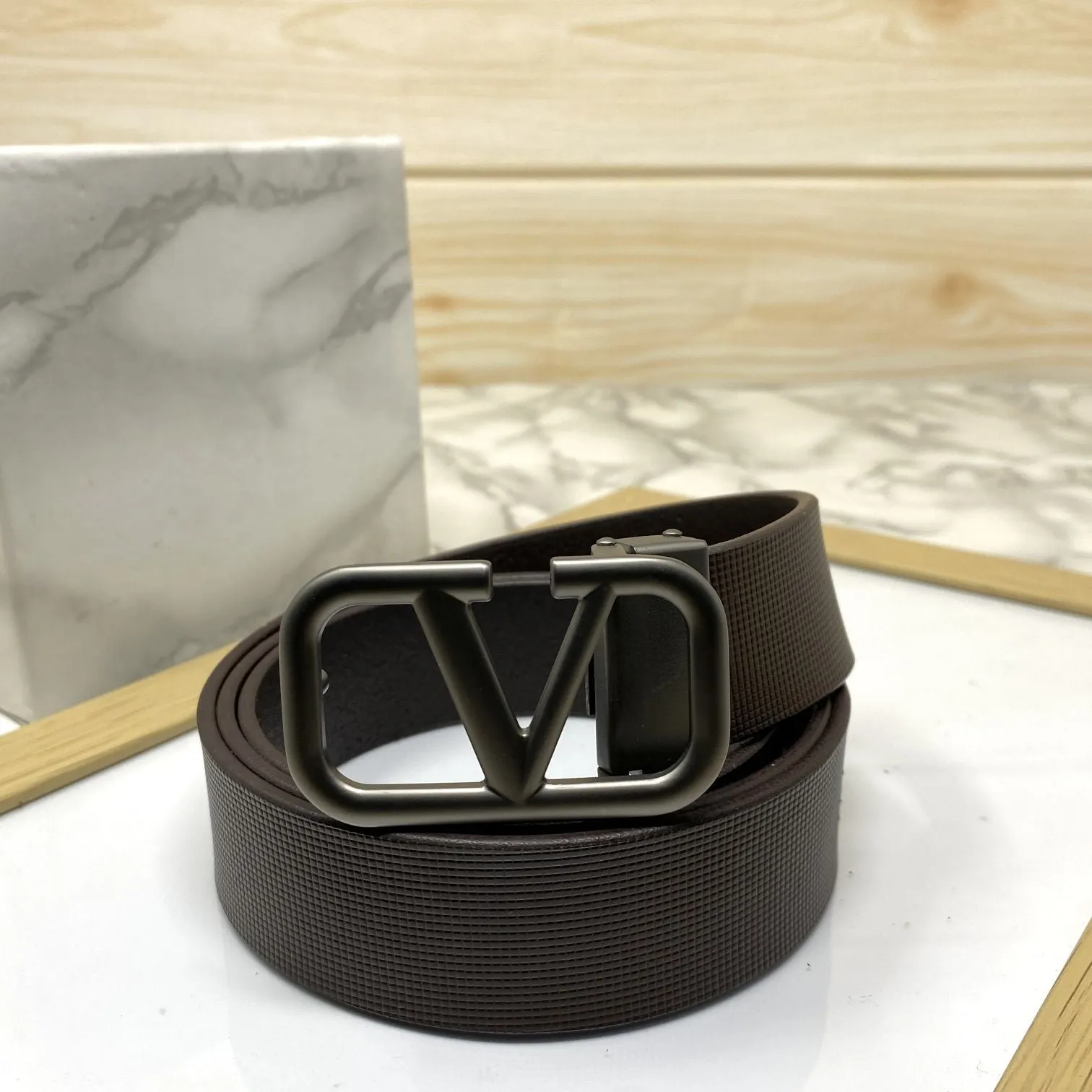 Casual V-Pattern Leather Strap Belt-JonasParamount