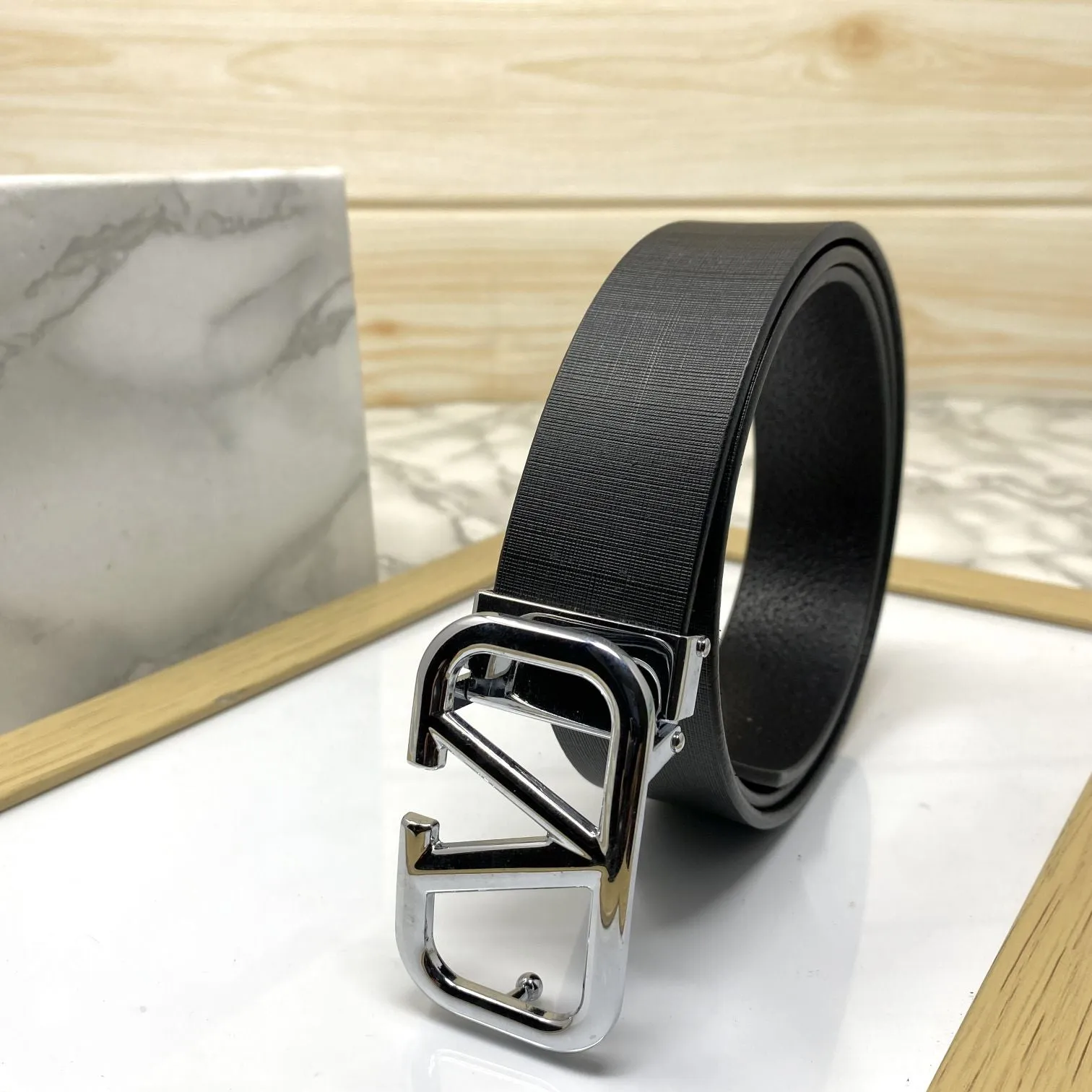 Casual V-Pattern Leather Strap Belt-JonasParamount