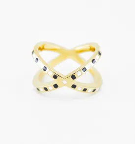 Criss Cross Checker Ring