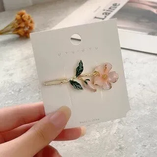 Fancy Lily Flower Hair Clips