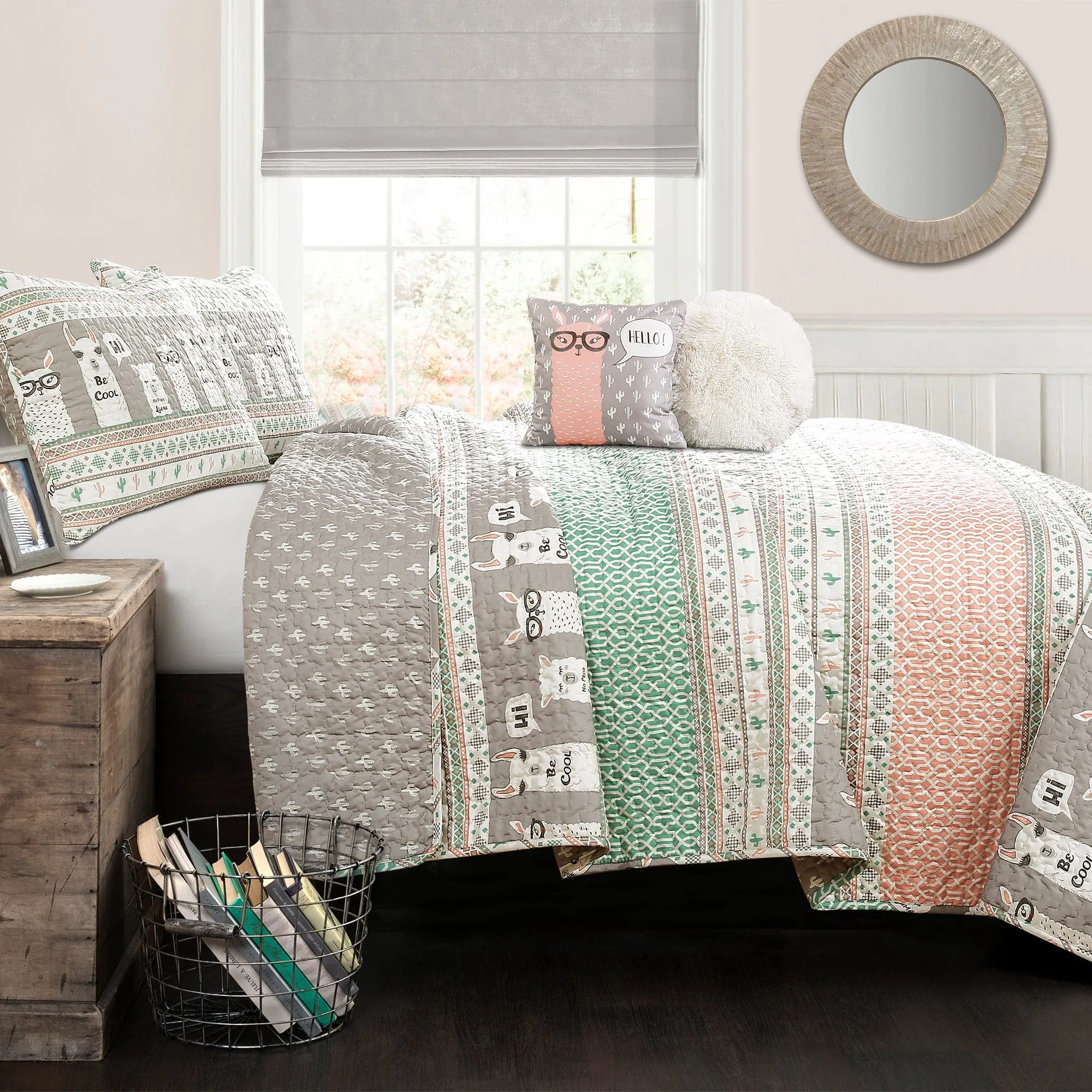 Llama Stripe Quilt Set