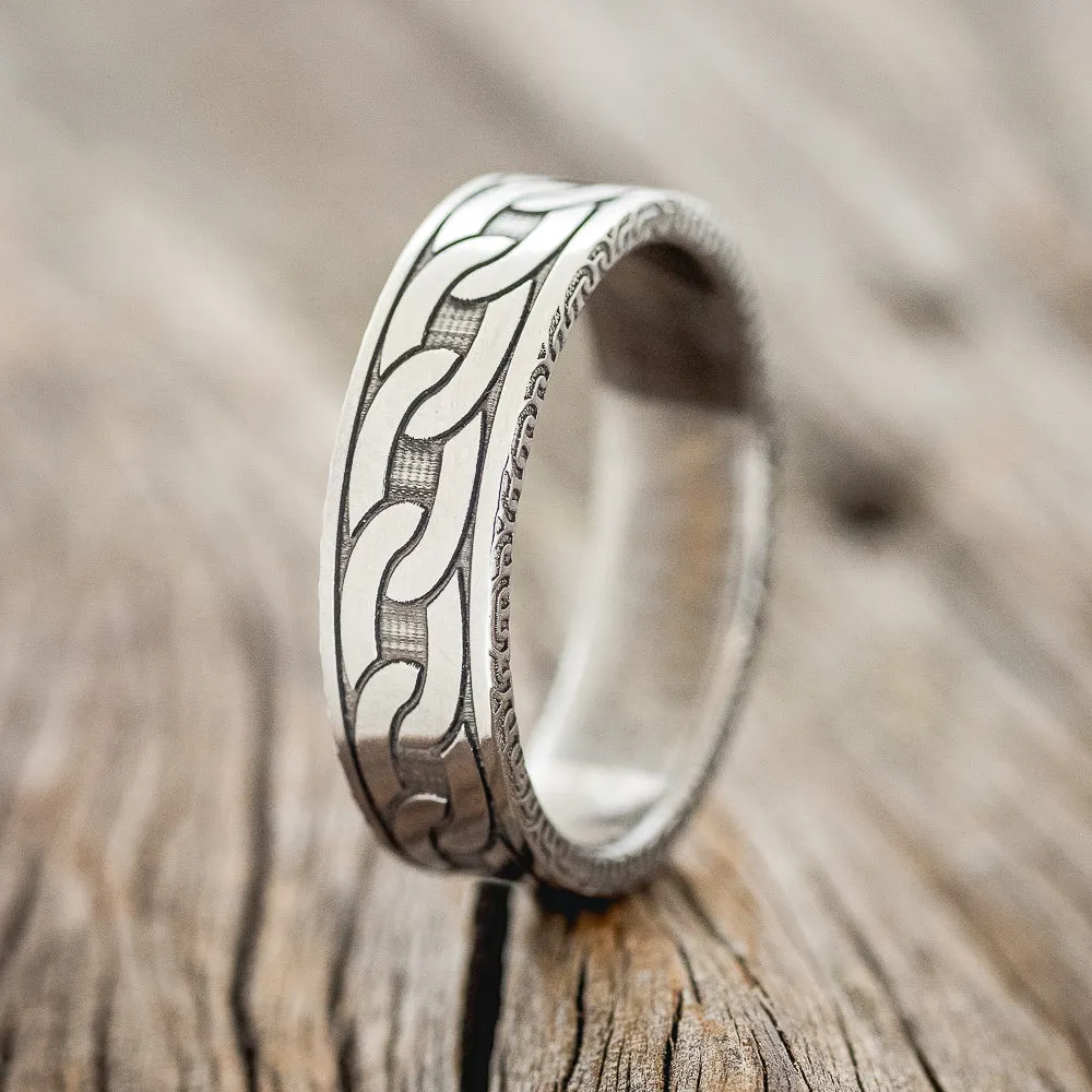 "LINK" - CHAIN ENGRAVED WEDDING BAND - TITANIUM - SIZE 11