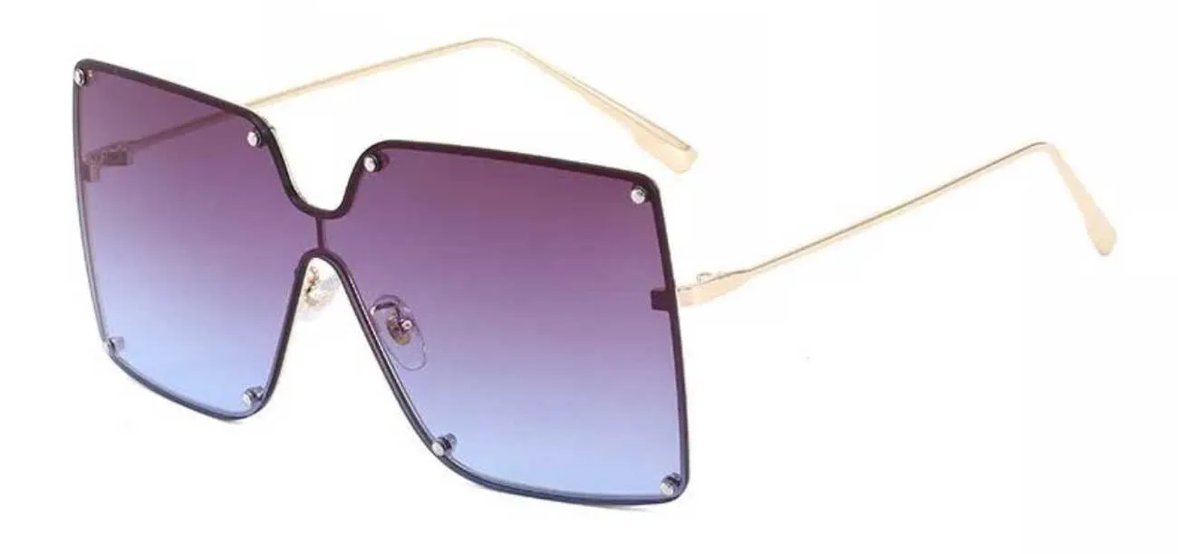 SUMMER VIBE Oversized Sunglasses