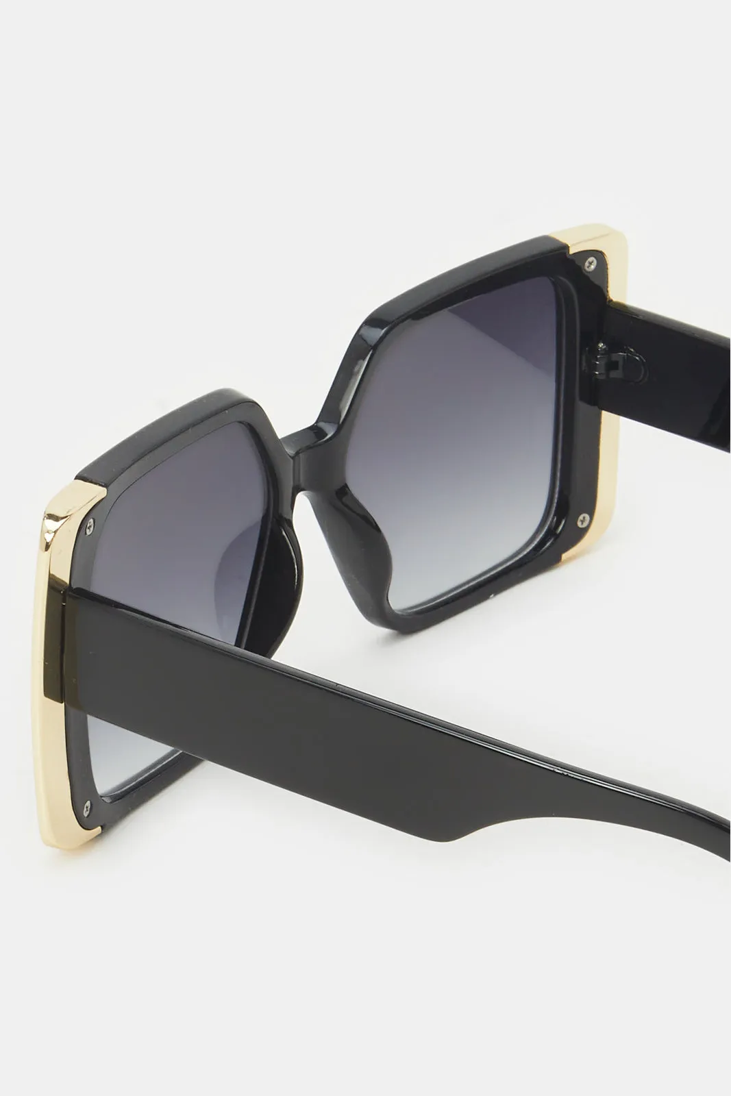 Women Black Square Oversized Sunglasses.